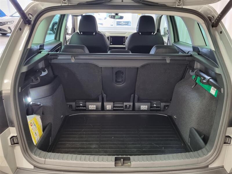 Skoda Karoq vaihtoauto
