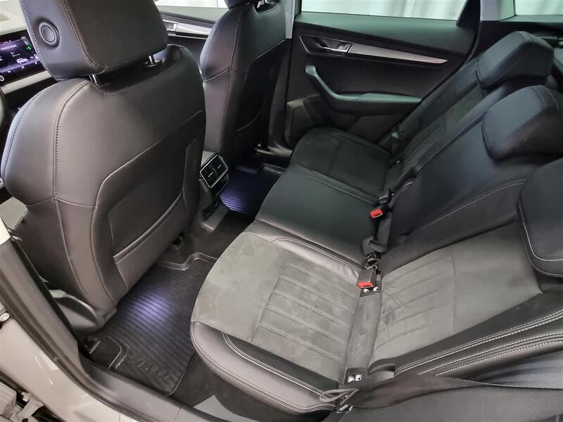 Skoda Karoq vaihtoauto