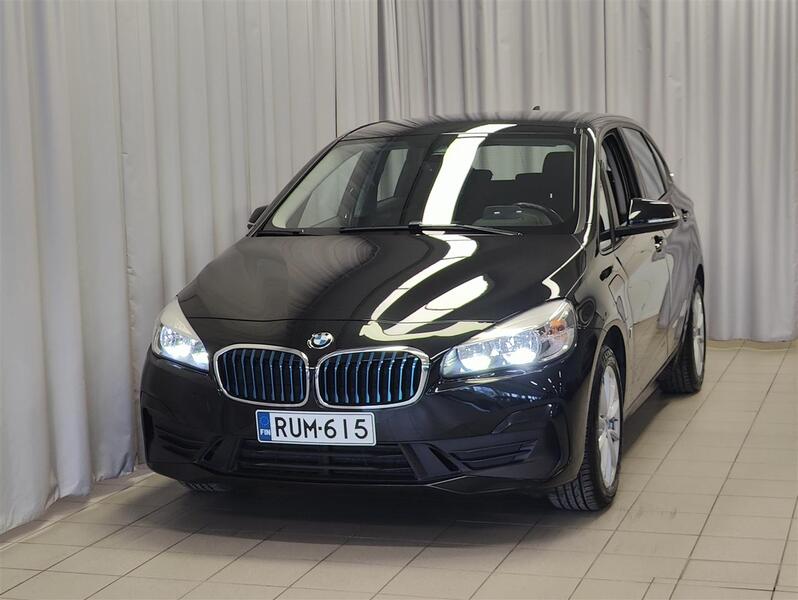 BMW 225 vaihtoauto