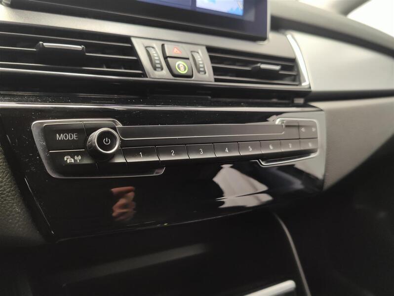 BMW 225 vaihtoauto