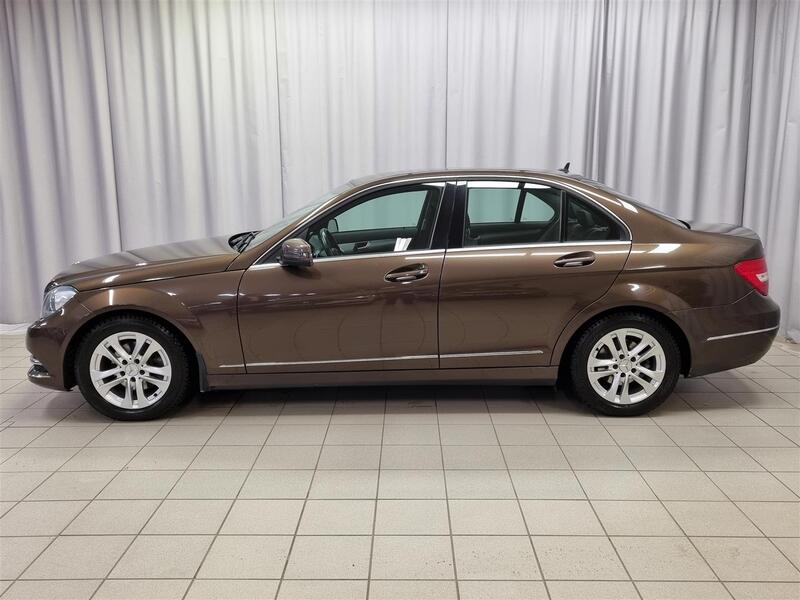 Mercedes-Benz C vaihtoauto