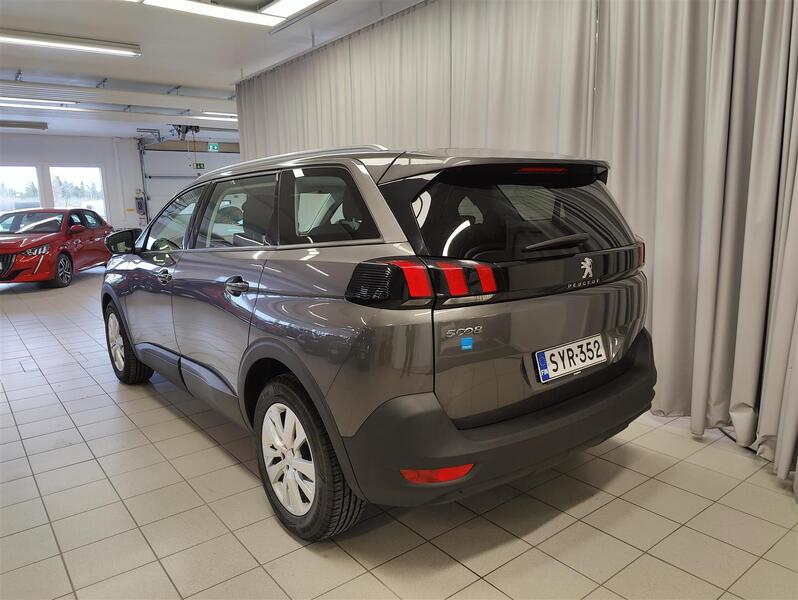Peugeot 5008 vaihtoauto