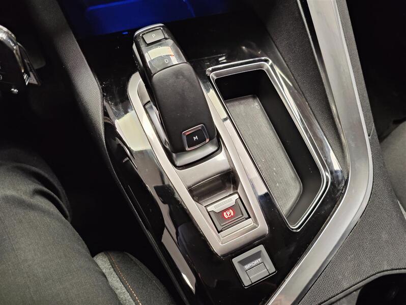 Peugeot 5008 vaihtoauto