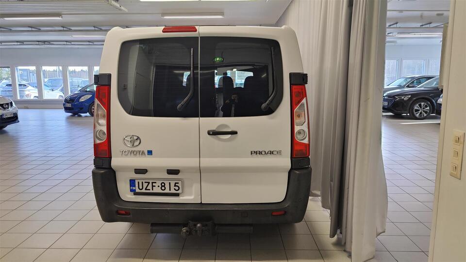 Toyota Proace vaihtoauto