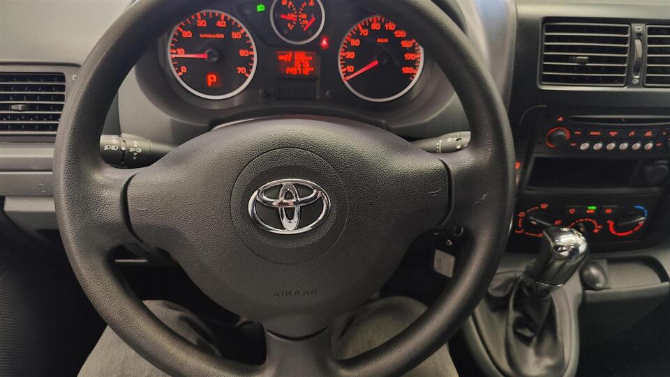 Toyota Proace vaihtoauto