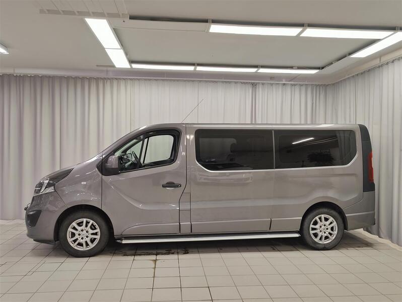 Opel Vivaro vaihtoauto