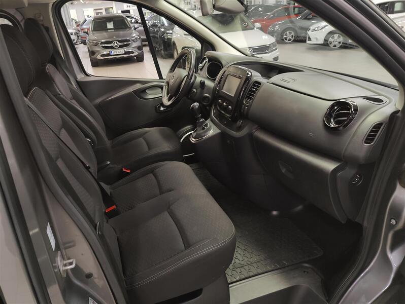 Opel Vivaro vaihtoauto