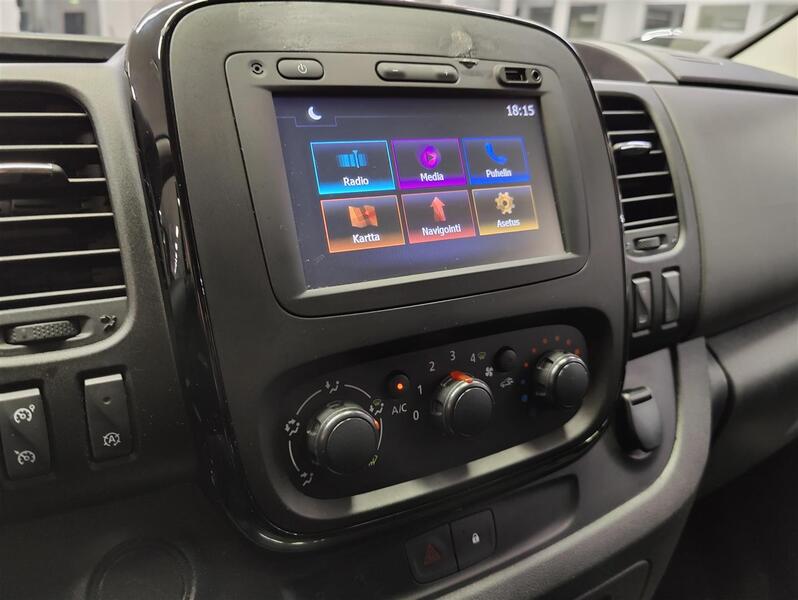 Opel Vivaro vaihtoauto