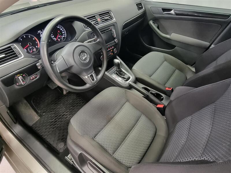 Volkswagen Jetta vaihtoauto