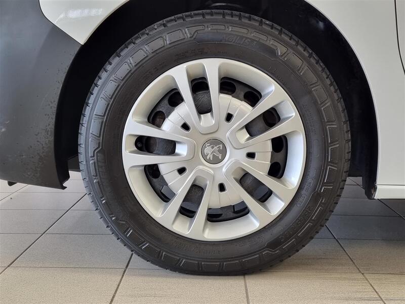 Peugeot e-Expert vaihtoauto