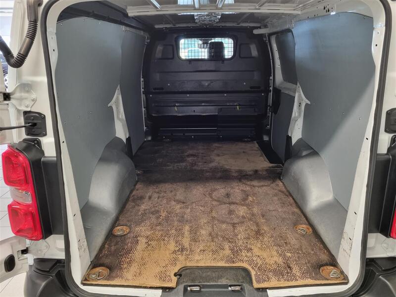 Peugeot e-Expert vaihtoauto