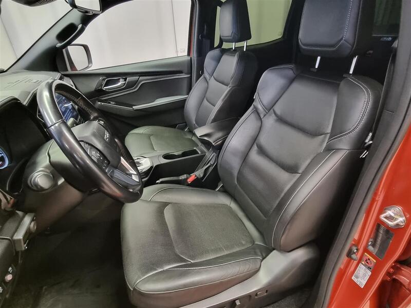 Isuzu D-Max vaihtoauto