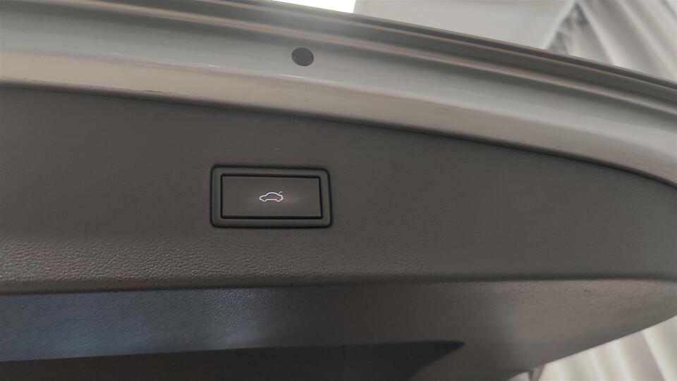Volkswagen Tiguan Allspace vaihtoauto