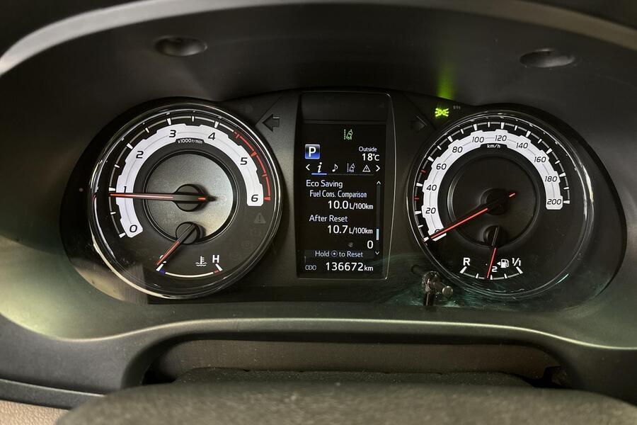 Toyota Hilux vaihtoauto