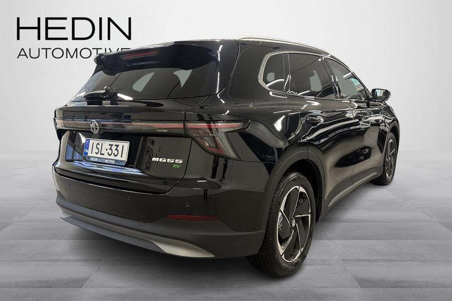 MG MGS5 EV vaihtoauto