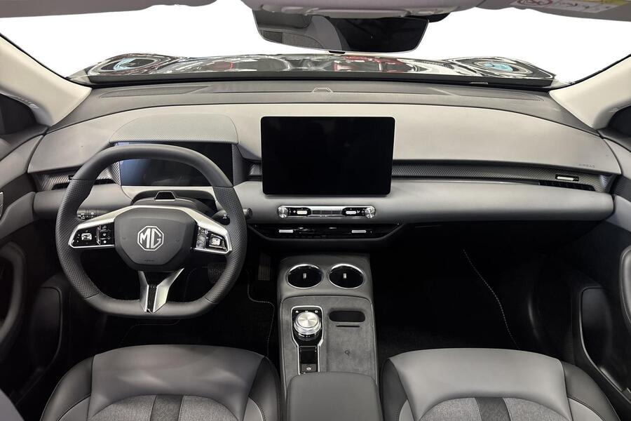 MG MGS5 EV vaihtoauto