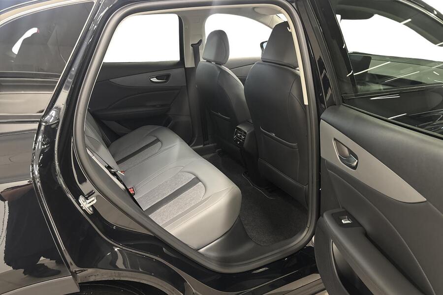 MG MGS5 EV vaihtoauto