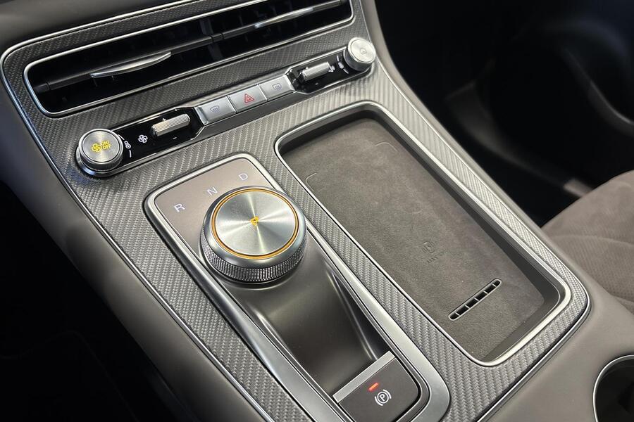 MG MGS6 EV vaihtoauto