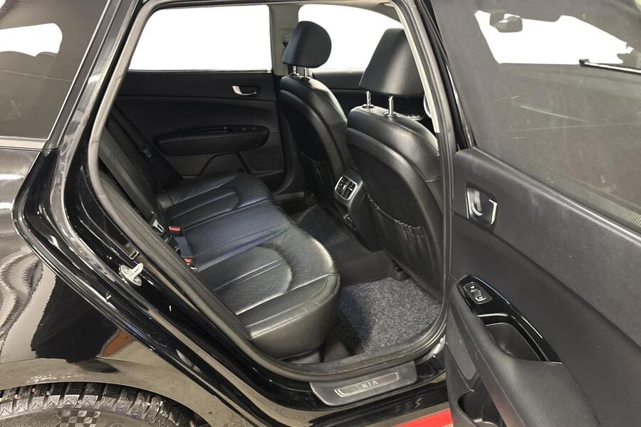 Kia Optima vaihtoauto