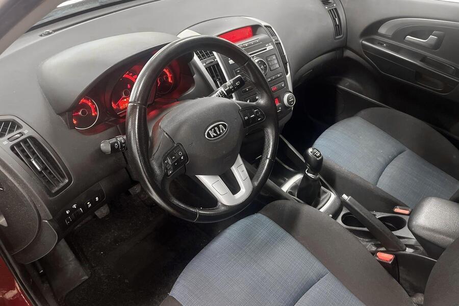 Kia Ceed vaihtoauto