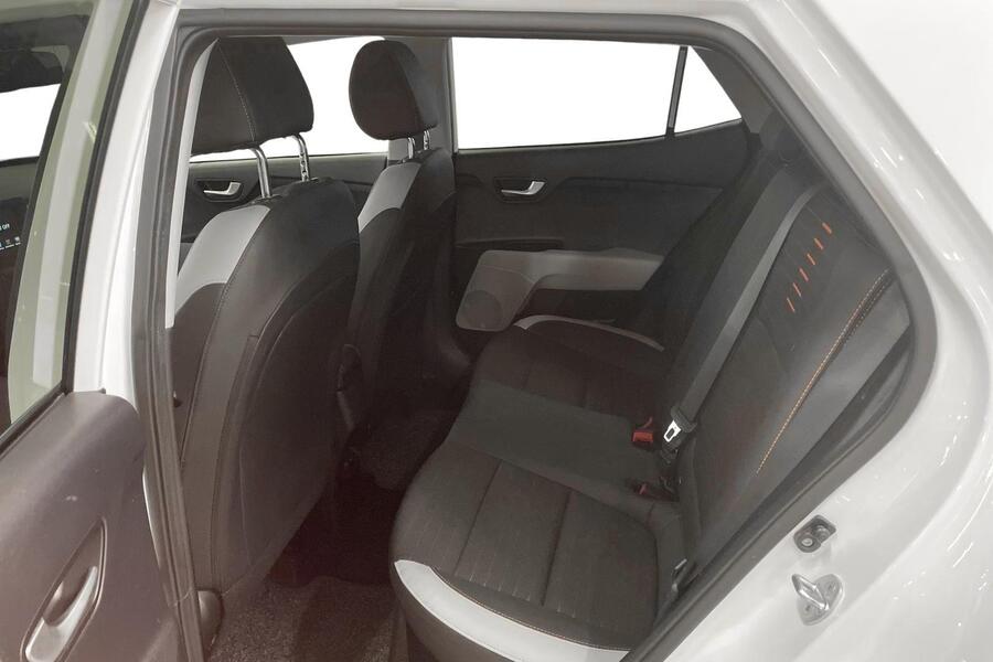 Kia Stonic vaihtoauto