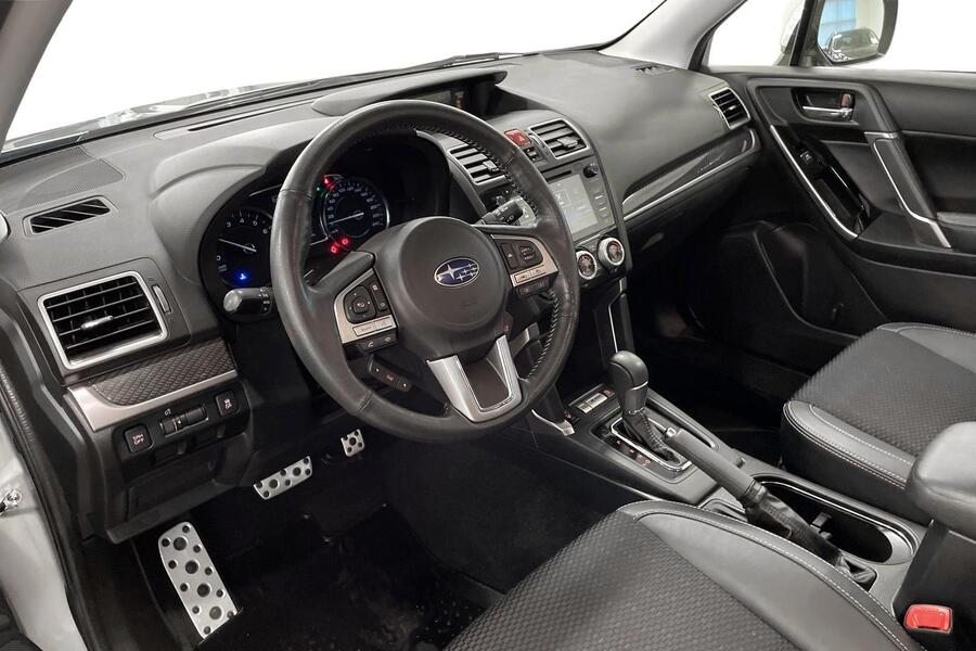 Subaru Forester vaihtoauto