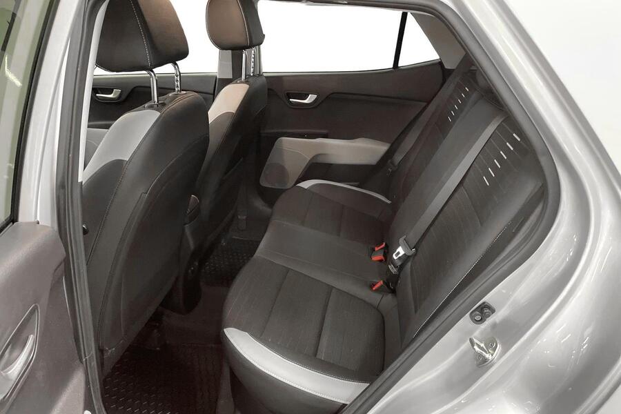 Kia Stonic vaihtoauto