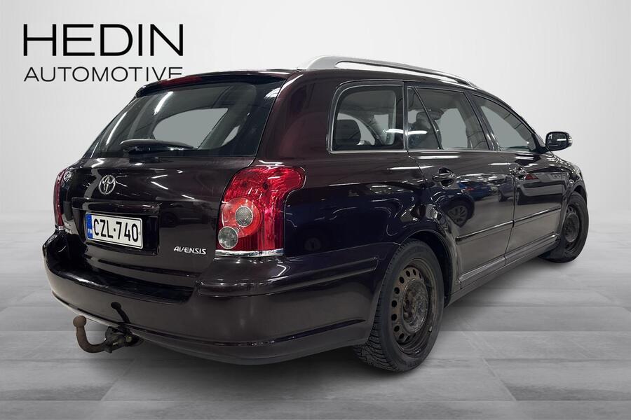 Toyota Avensis vaihtoauto