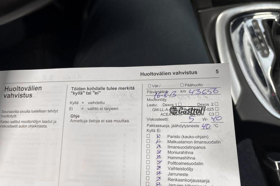 Opel Insignia vaihtoauto