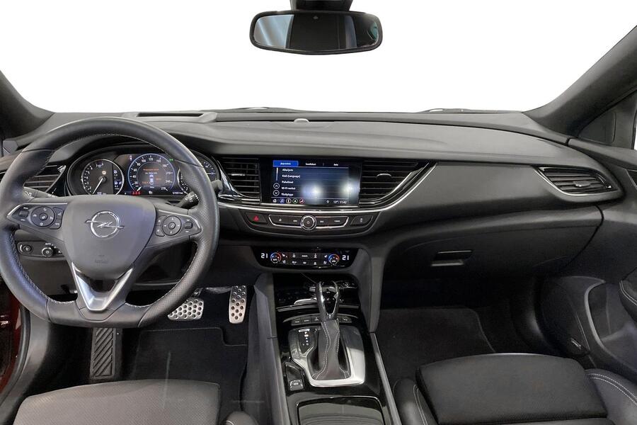 Opel Insignia vaihtoauto