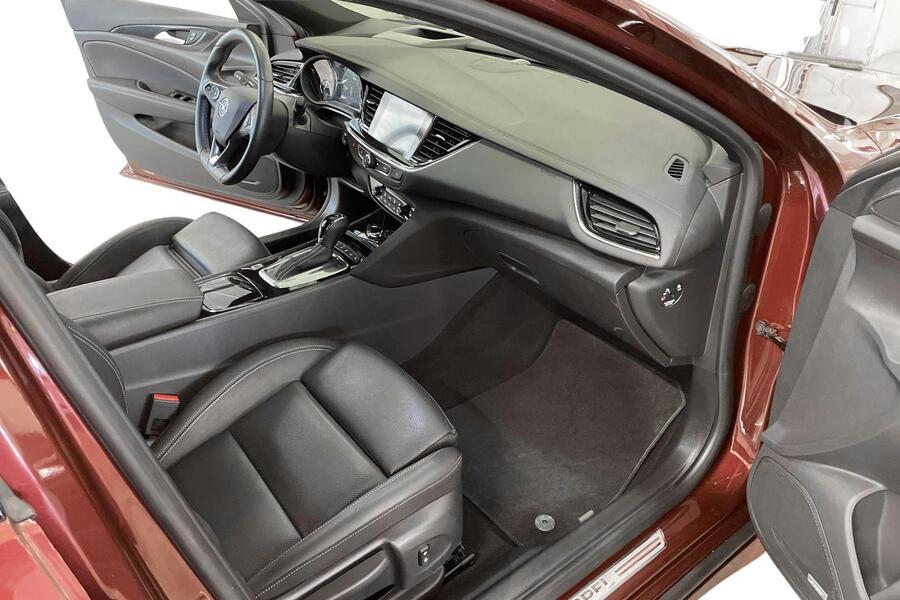 Opel Insignia vaihtoauto