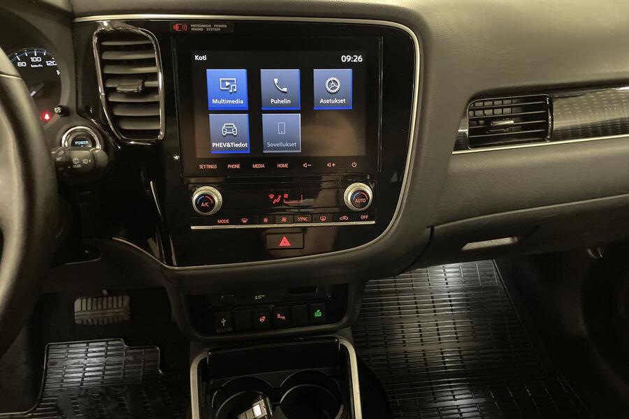 Mitsubishi Outlander PHEV vaihtoauto