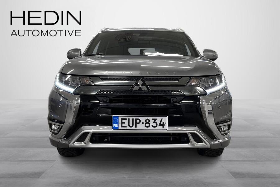 Mitsubishi Outlander PHEV vaihtoauto