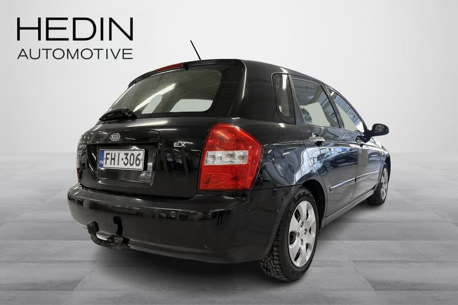 Kia Cerato vaihtoauto