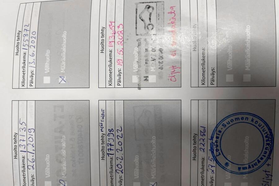 Toyota Avensis vaihtoauto