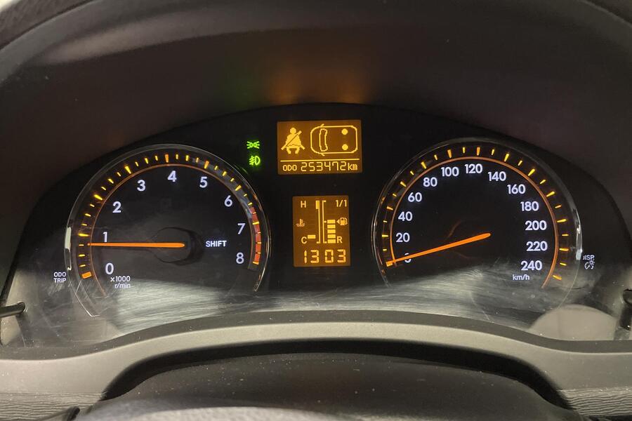 Toyota Avensis vaihtoauto