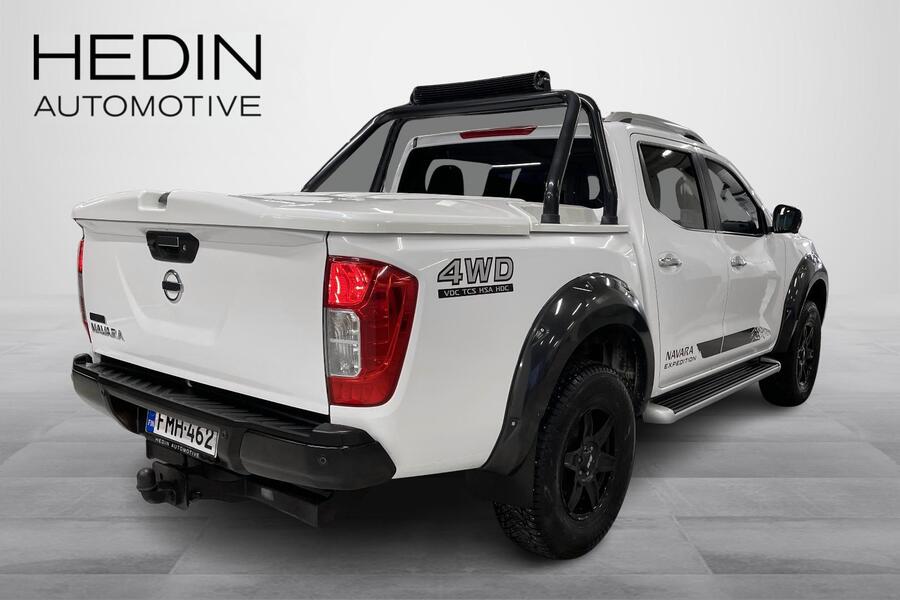 Nissan Navara vaihtoauto