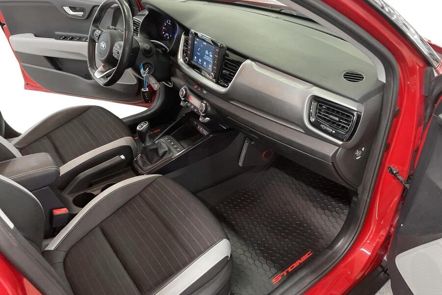 Kia Stonic vaihtoauto