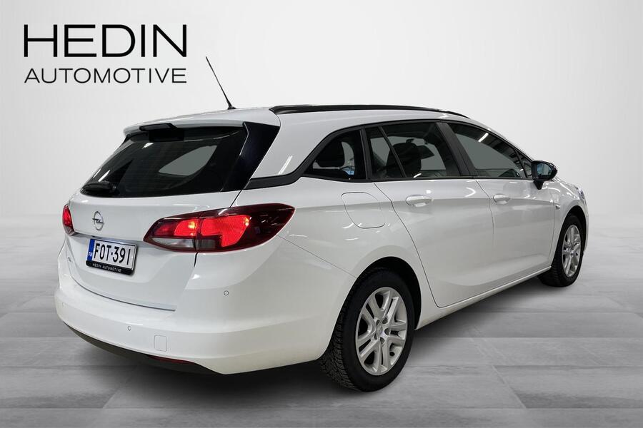 Opel Astra vaihtoauto