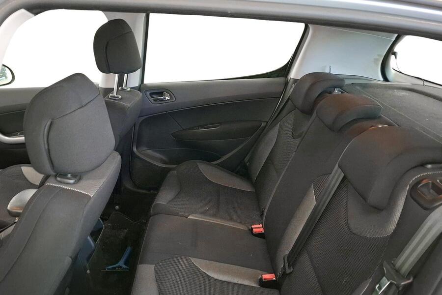 Peugeot 308 vaihtoauto