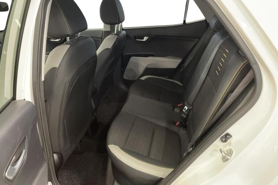 Kia Stonic vaihtoauto