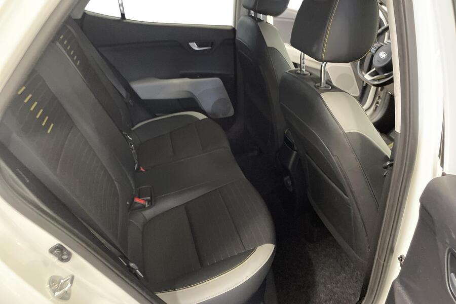 Kia Stonic vaihtoauto