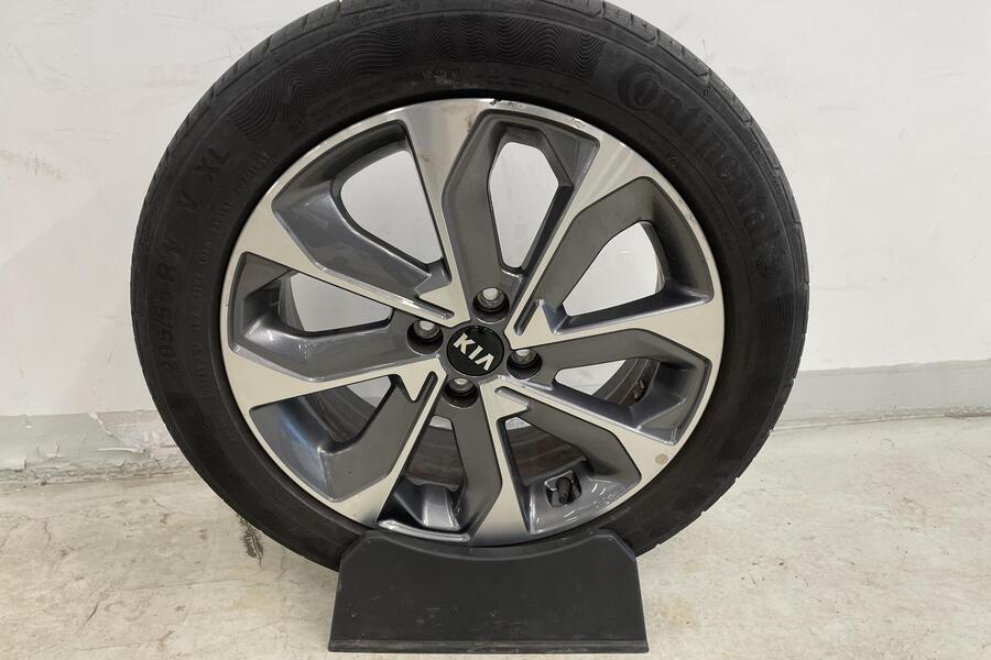 Kia Stonic vaihtoauto