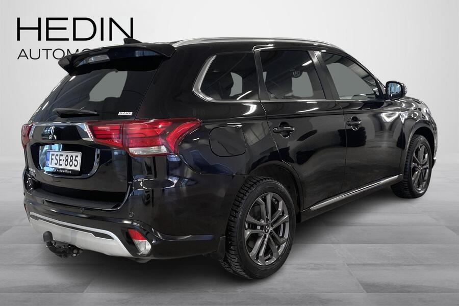 Mitsubishi Outlander PHEV vaihtoauto