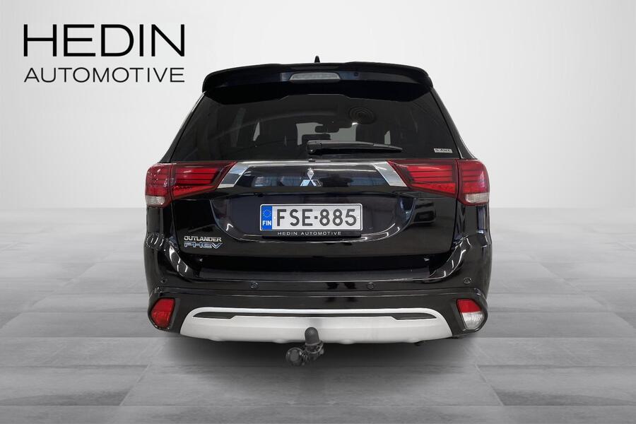 Mitsubishi Outlander PHEV vaihtoauto