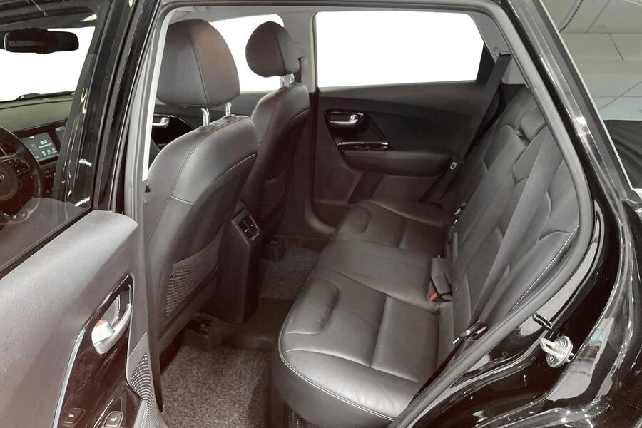 Kia Niro plug-in vaihtoauto