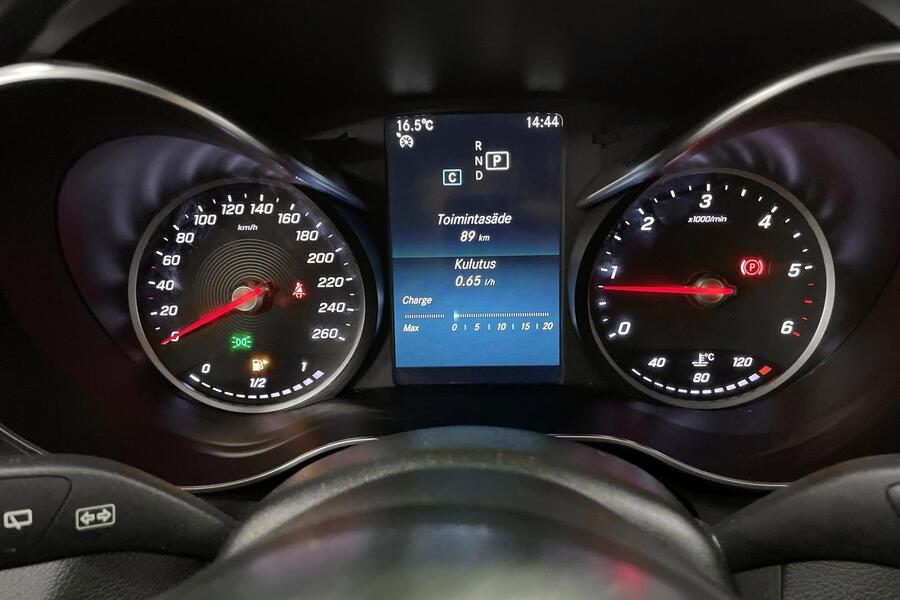 Mercedes-Benz C vaihtoauto