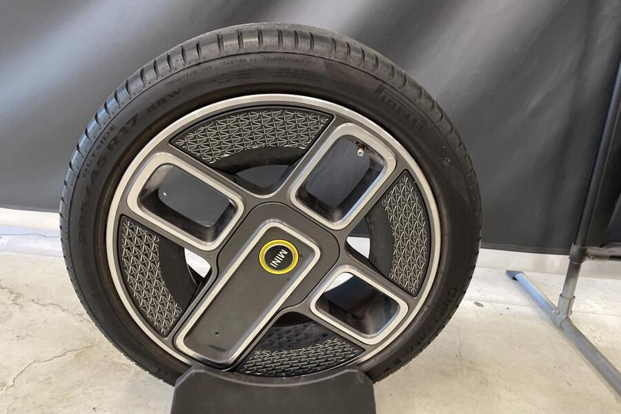 Mini Hatchback vaihtoauto