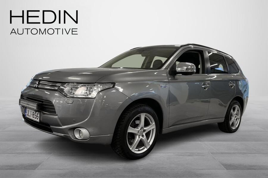 Mitsubishi Outlander PHEV vaihtoauto