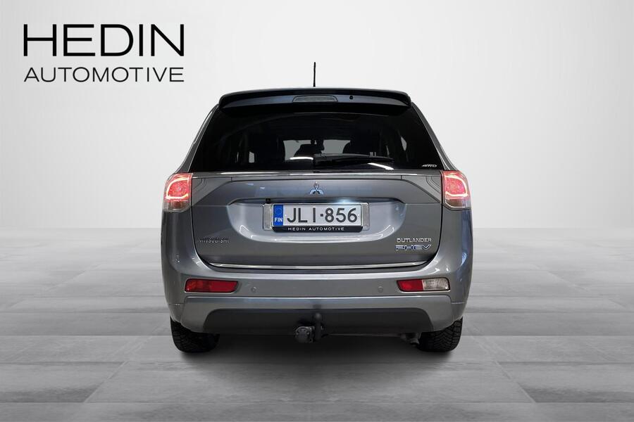 Mitsubishi Outlander PHEV vaihtoauto